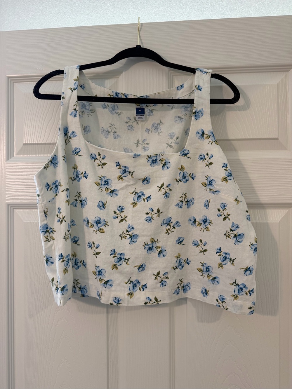 Women’s White Linen Floral Tank Top with Blue Rose Print